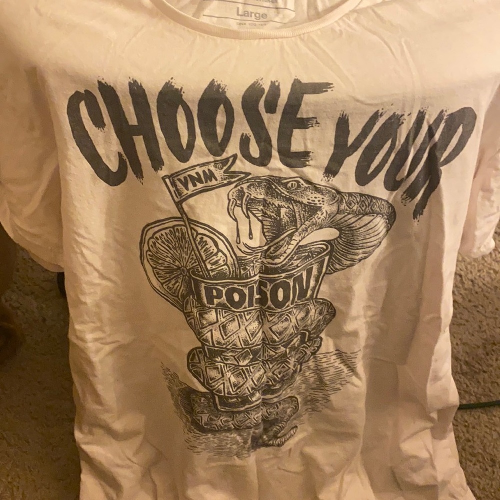 Graphic Tee size Large